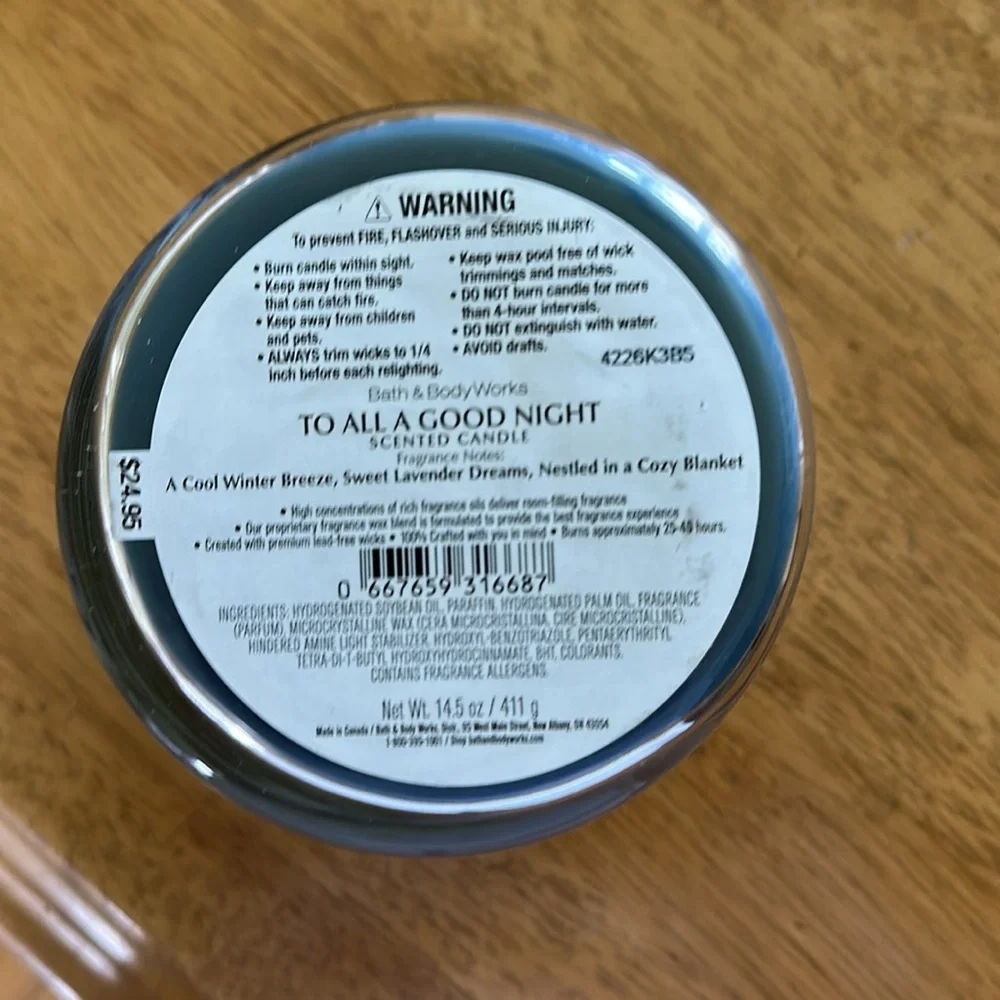 Bath & Bodyworks 3 wick Candle To All A Good Night New NWT - Picture 4 of 4